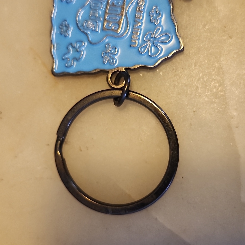 Spongebob Universal Studios Keychain With Jennife… - image 3